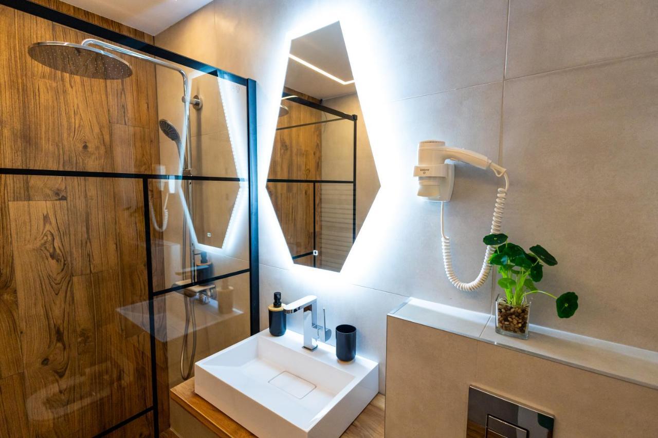 Modern Premium Apartment 1 Targoviste Eksteriør billede
