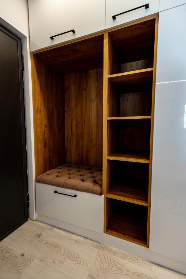 Modern Premium Apartment 1 Targoviste Eksteriør billede