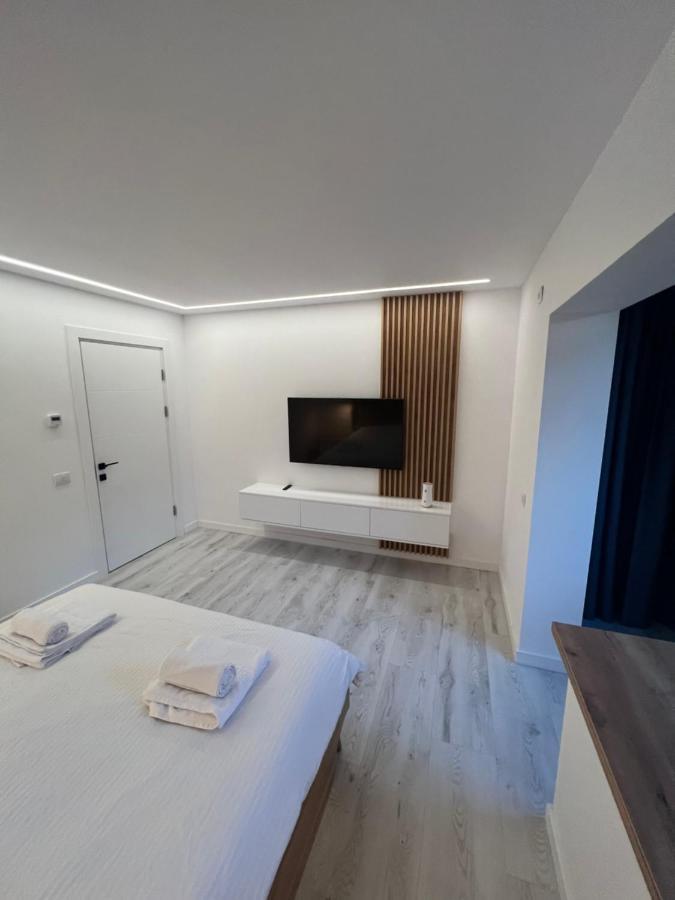Modern Premium Apartment 1 Targoviste Eksteriør billede