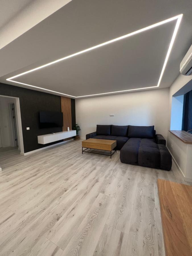 Modern Premium Apartment 1 Targoviste Eksteriør billede