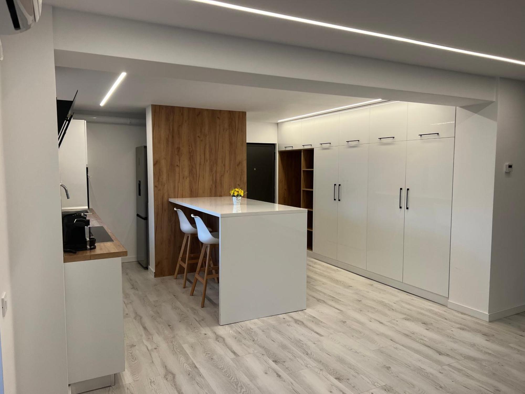 Modern Premium Apartment 1 Targoviste Eksteriør billede