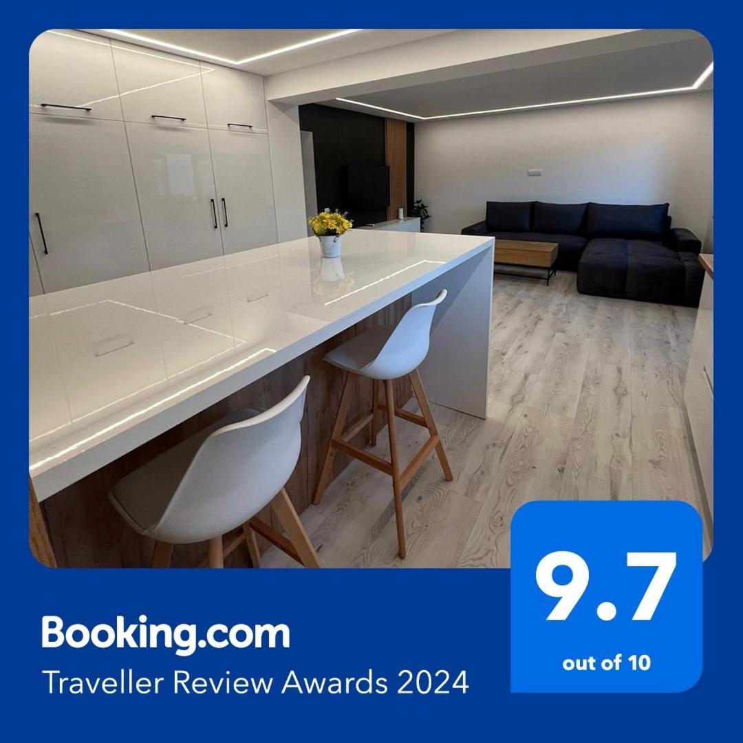 Modern Premium Apartment 1 Targoviste Eksteriør billede